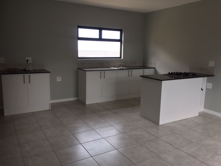 To Let 2 Bedroom Property for Rent in Kidds Beach Eastern Cape